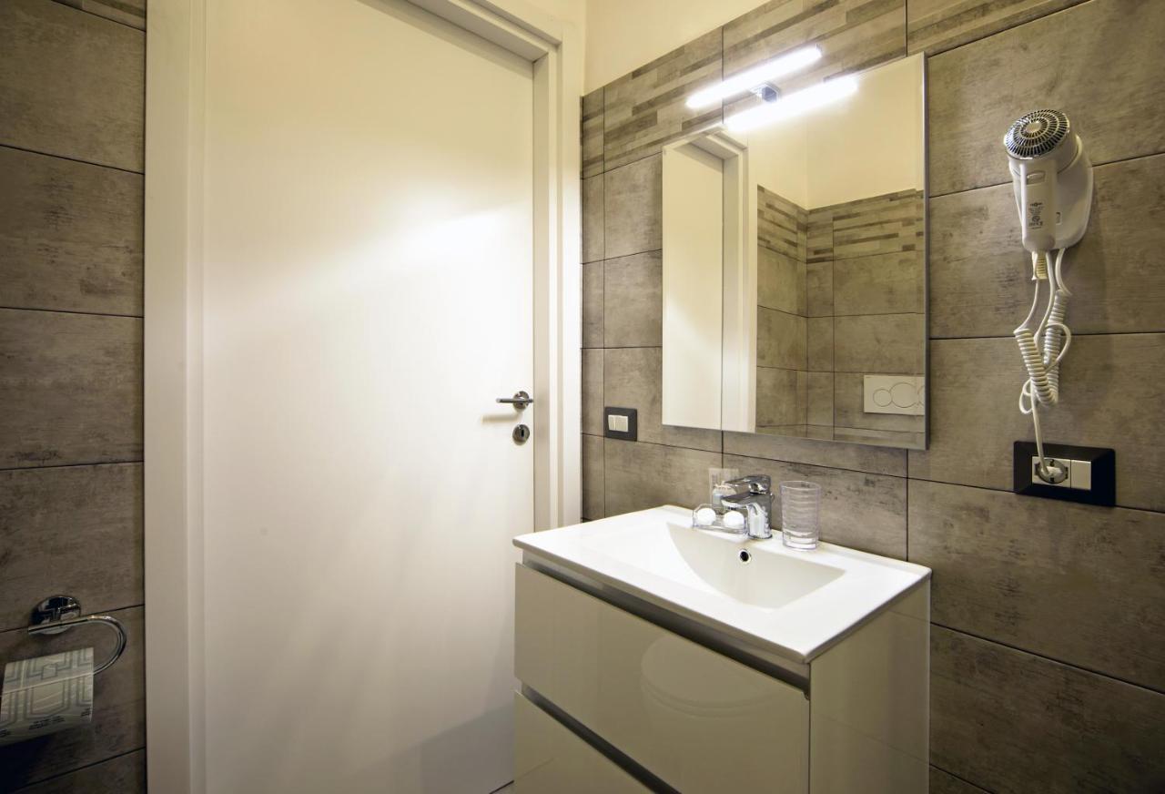 Residenza Tupini, S.Pietro Suites Roma Ngoại thất bức ảnh